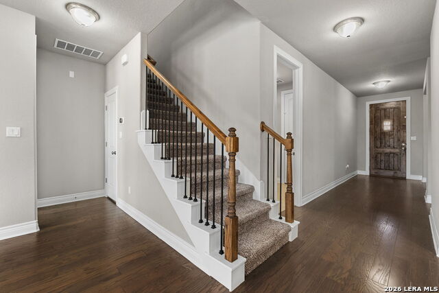 219 Lucchese St Property Photo 4