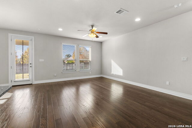 219 Lucchese St Property Photo 7