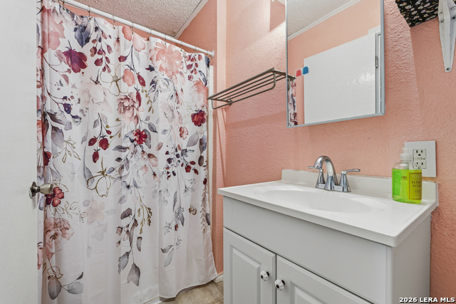 517 Uhland Rd Property Photo 17
