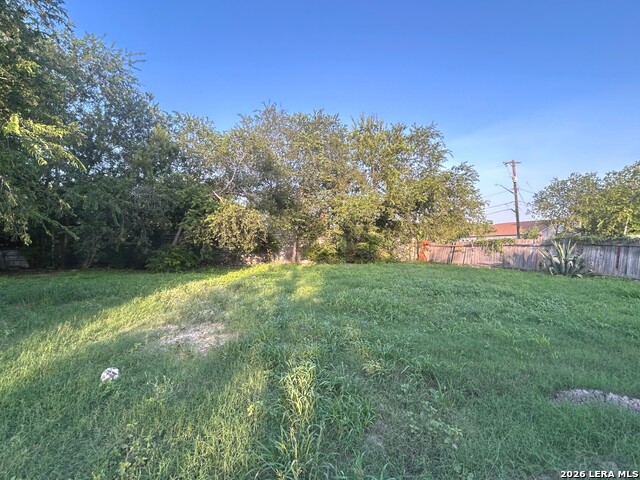 4230 Culebra Property Photo 7