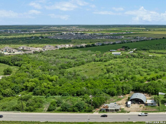 9380 Interstate 10 E Property Photo 6