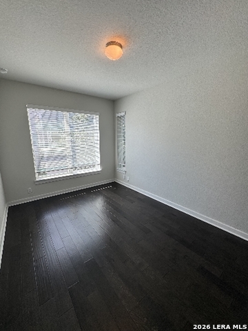 7914 Roanoke Run Property Photo 25