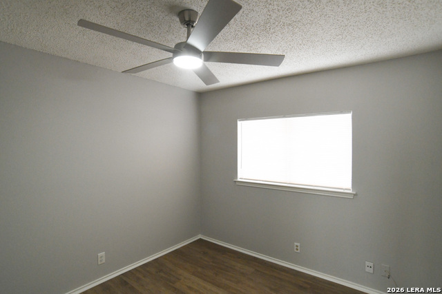 3231 Tree Grove Dr Property Photo 11