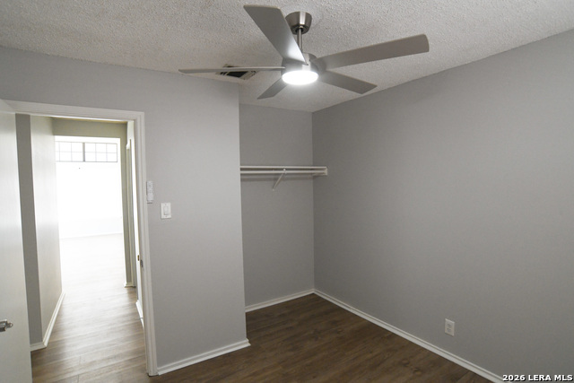 3231 Tree Grove Dr Property Photo 12