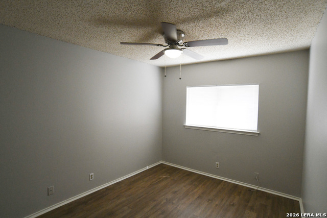 3231 Tree Grove Dr Property Photo 13