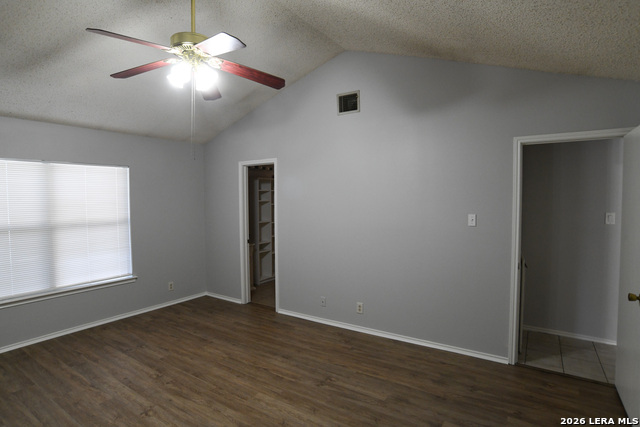 3231 Tree Grove Dr Property Photo 18