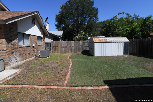 3231 Tree Grove Dr Property Photo 27