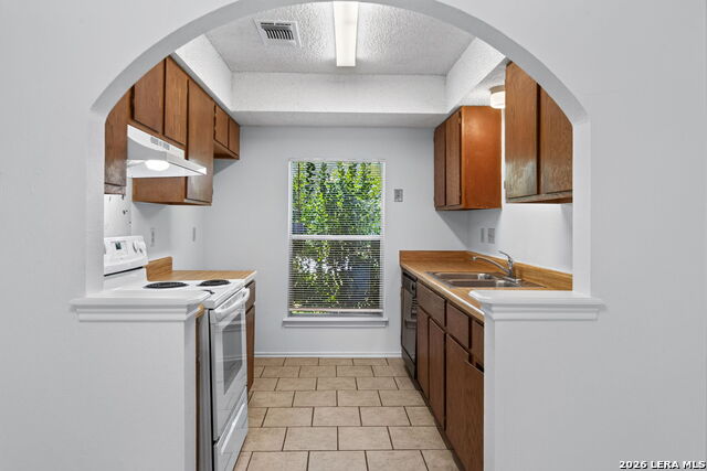 7338 Brandyridge Property Photo 8
