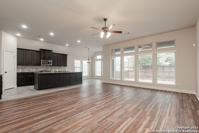 13822 Benedetta Property Photo 9