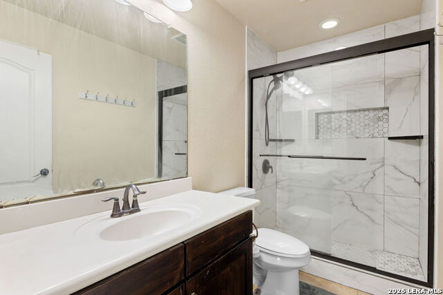 4234 Woodbridge Way Property Photo 20