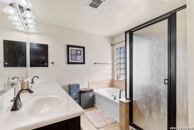 4234 Woodbridge Way Property Photo 24