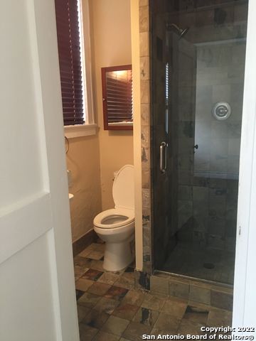 601 N Alamo St Property Photo 11