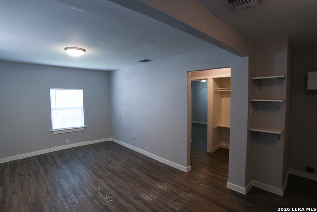 514 Bexar Dr Property Photo 4