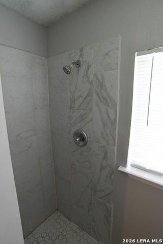 514 Bexar Dr Property Photo 9