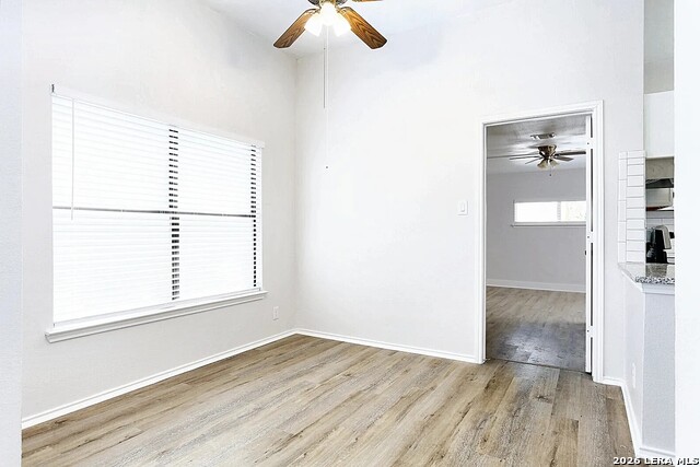 4026 Winter Sunrise Dr Property Photo 7