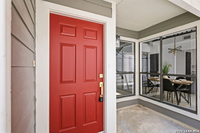 1407 Brook Mdw Property Photo 4