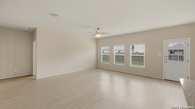 140 Fabarm Ln Property Photo 8
