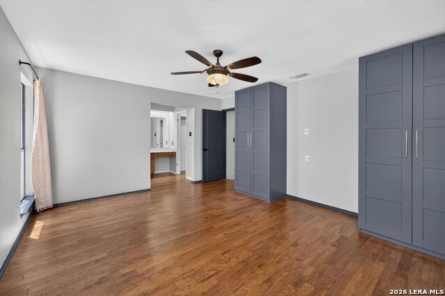 1911 Woodseer St Property Photo 15