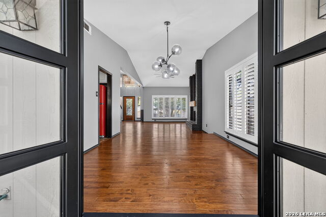 1911 Woodseer St Property Photo 23