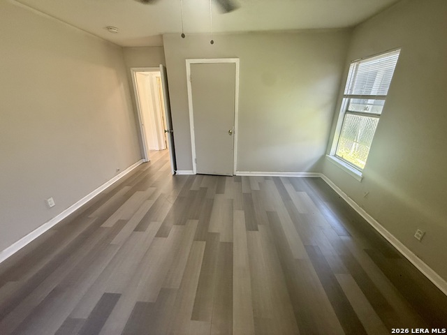231 W Jewell Property Photo 9