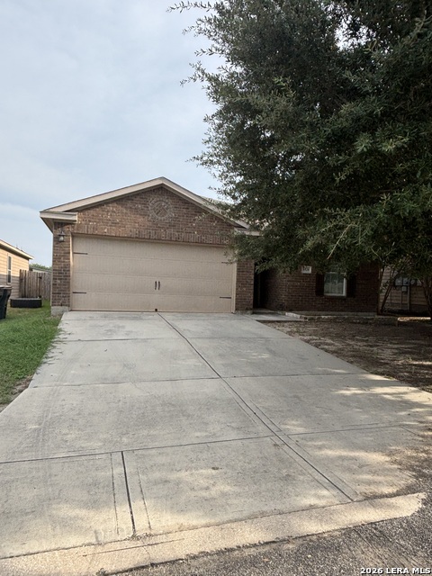 6526 Luckey Square Property Photo 1