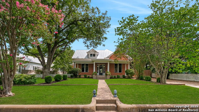 509 W Austin St Property Photo 44