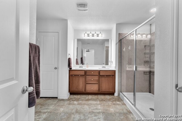 15703 Selene Vw Property Photo 22
