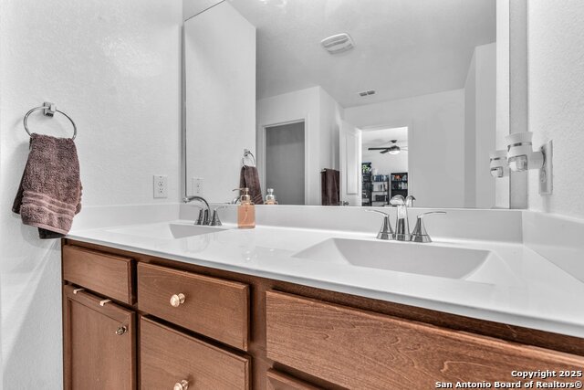 15703 Selene Vw Property Photo 25
