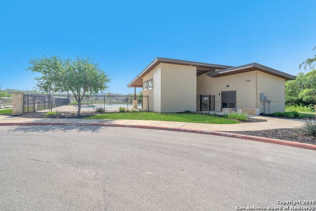 15703 Selene Vw Property Photo 47