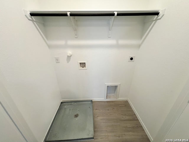 5433 Calton Bnd Property Photo 24