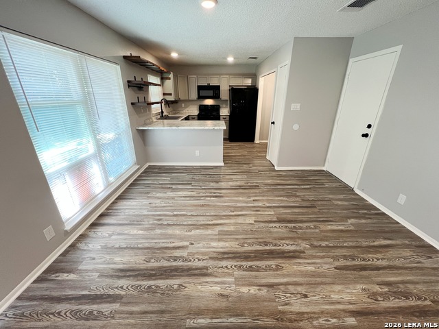 11226 Prairie Springs Dr Property Photo 6