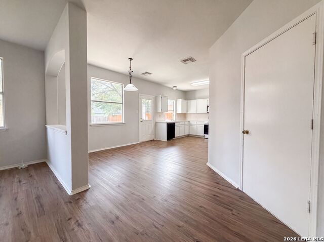 9927 Autumn Dawn Property Photo 7
