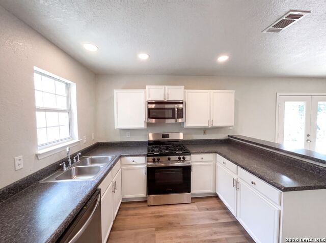 1918 Arbor Pl Property Photo 2