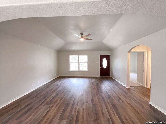 1918 Arbor Pl Property Photo 3