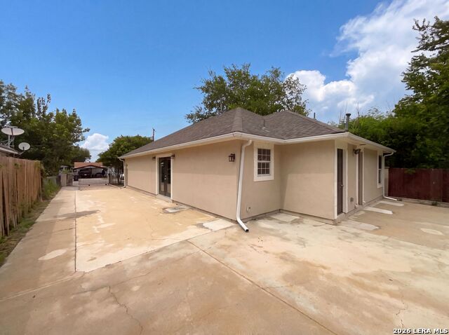 1918 Arbor Pl Property Photo 5