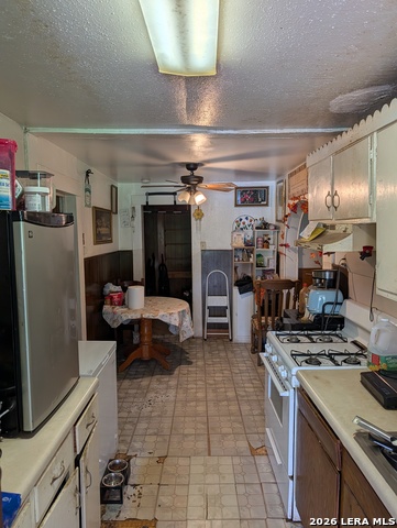 513 Rice Rd Property Photo 2
