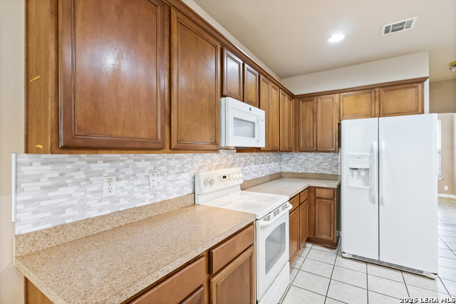 218 Knights Cross Property Photo 10