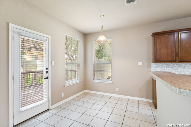 218 Knights Cross Property Photo 12
