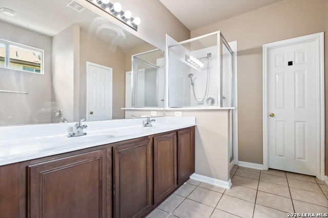 218 Knights Cross Property Photo 18