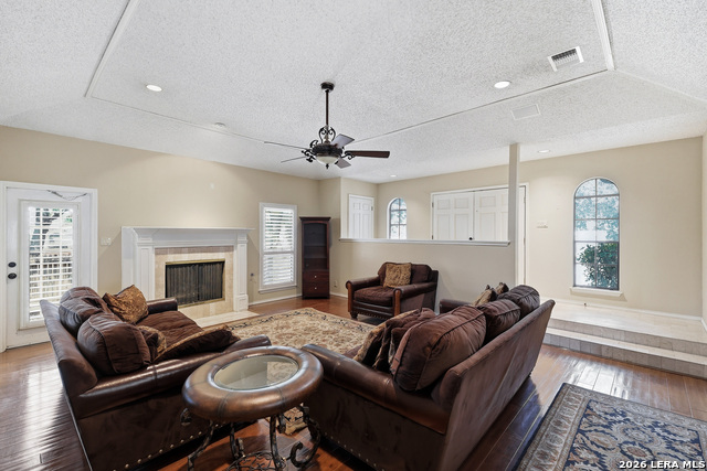 14831 River Vis N Property Photo 7