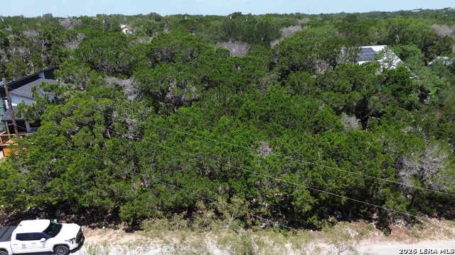 1672 Winding Creek Trl Property Photo 5