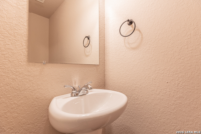 7314 Colina Way Property Photo 13