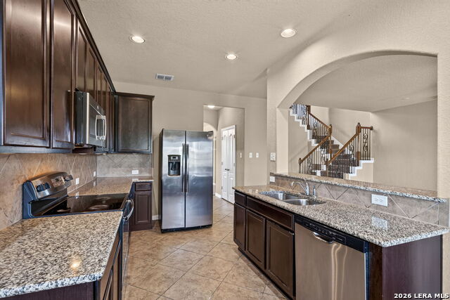 15950 Cardinal Pt Property Photo 9