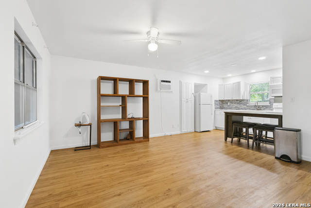 761 Whippoorwill Dr Property Photo 6