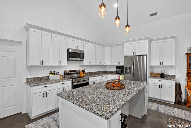 185 Pr 7460 Property Photo 21