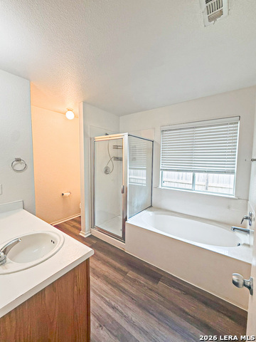3949 Wensledale Dr Property Photo 20