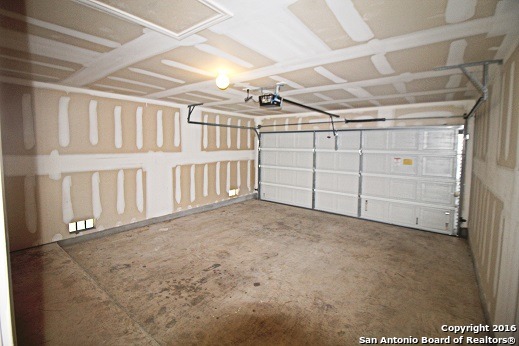 3949 Wensledale Dr Property Photo 22