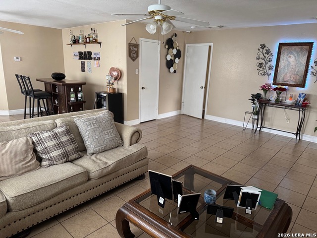 8051 Chestnut Barr Dr Property Photo 7