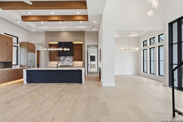 9651 Lenox Hl Property Photo 22