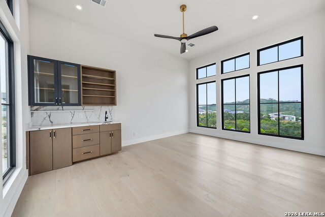 9651 Lenox Hl Property Photo 47